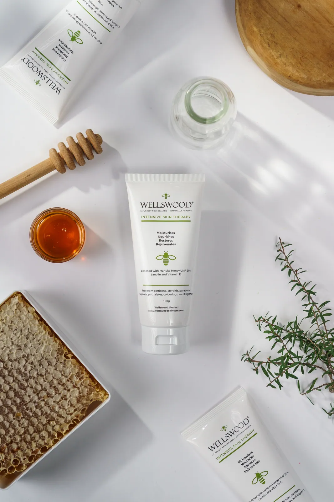 Wellswood with Manuka honey and native botanicals